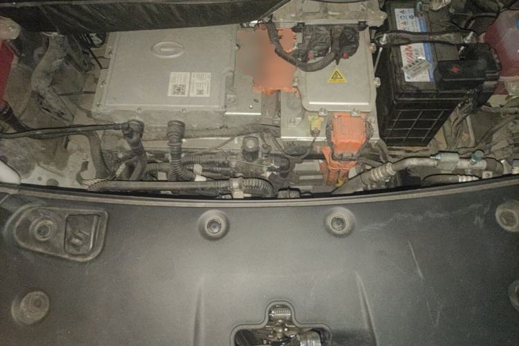 Used AION V 2021 Plus 70 Super Fast Charging Version Ternary Lithium Engine Bay