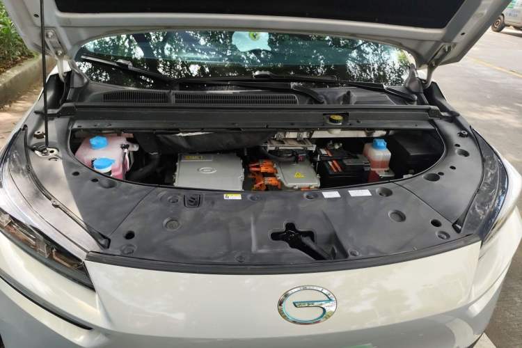Used AION V 2021 Plus 80 Smart Technology Edition Ternary Lithium Engine Bay