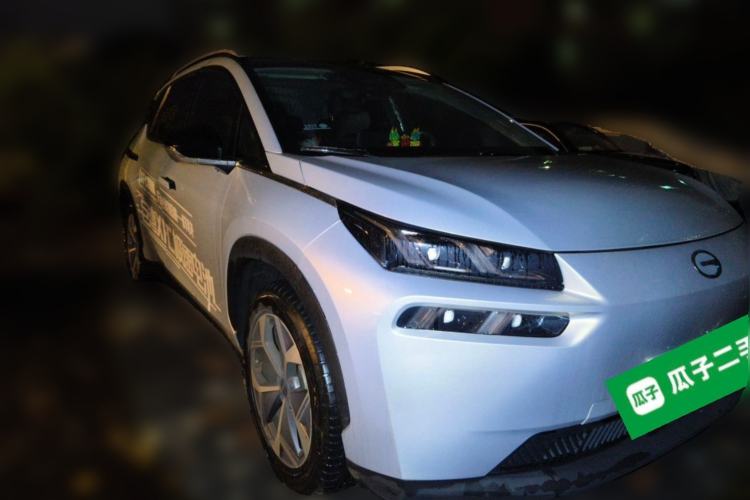 Used AION V 2021 Plus 70 Super Fast Charging Version Ternary Lithium Front Right 45 Deg