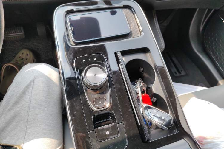 Used AION V 2021 Evolution Edition 70 Intelligent Leading Edition Gear Lever