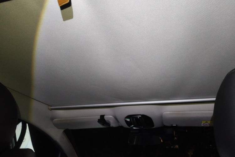 Used AION V 2021 Plus 70 Super Fast Charging Version Ternary Lithium Headliner