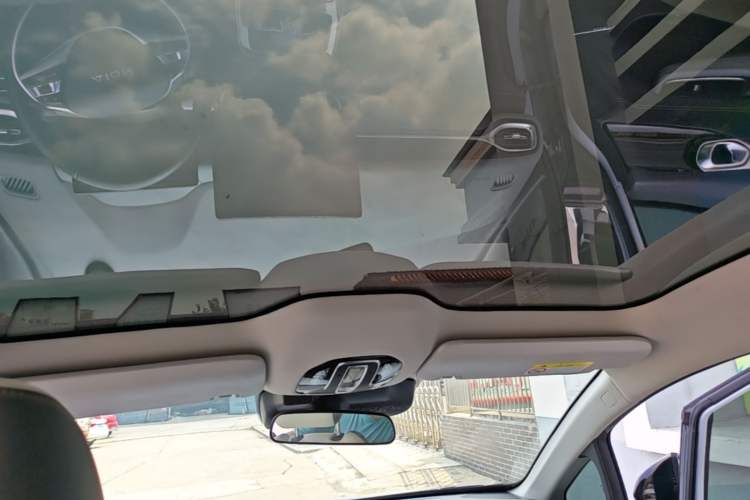 Used AION V 2021 Plus 70 Smart Edition Lithium Iron Phosphate Headliner