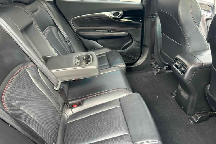 Used AION V 2021 Plus 70 Smart Edition Lithium Iron Phosphate Interior 2