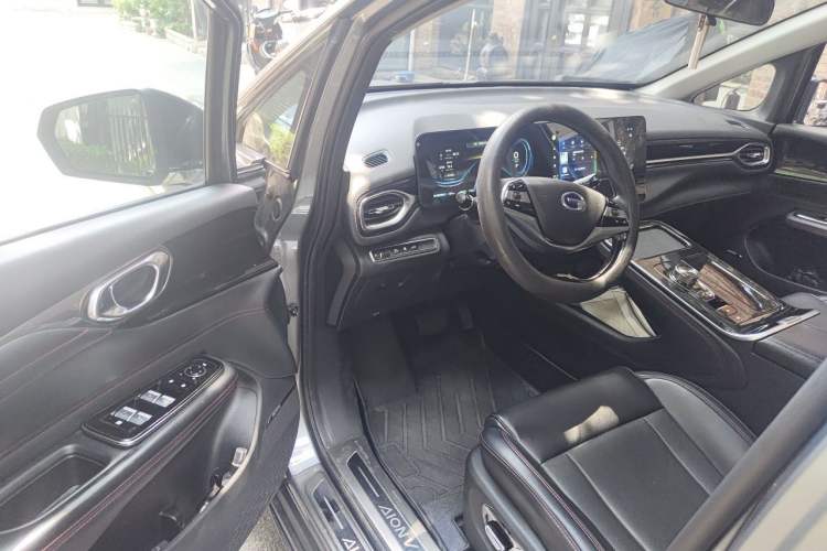 Used AION V 2021 Evolution Edition 70 Intelligent Leading Edition Interior 3