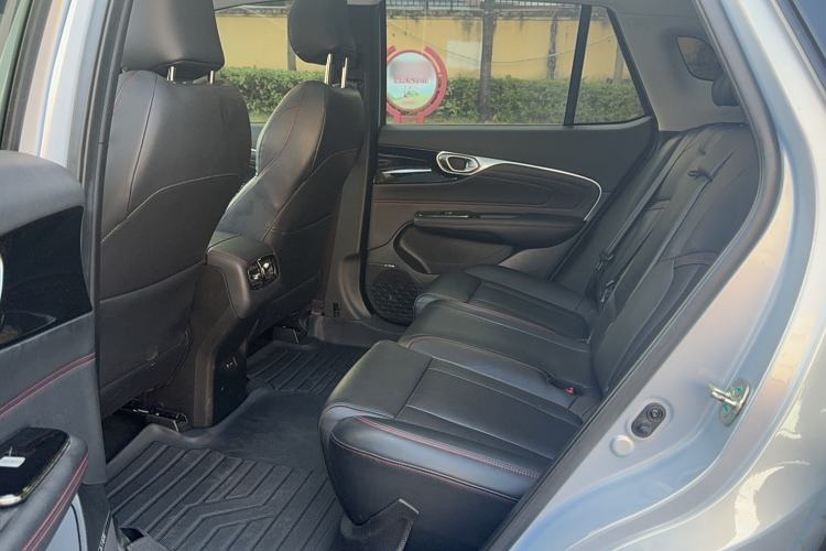 Used AION V 2021 Plus 70 Super Fast Charging Version Ternary Lithium Interior 3
