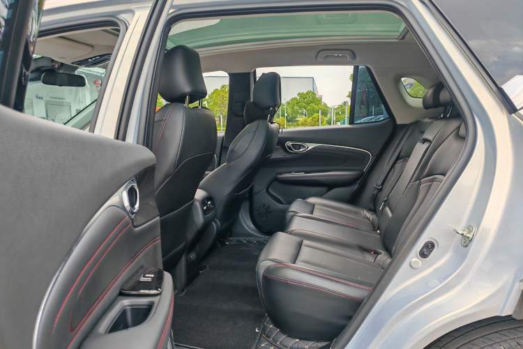 Used AION V 2021 Plus 80 Pilot Intelligent Driving Edition Ternary Lithium Interior 3
