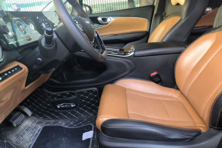 Used AION V 2021 Evolution Edition 70 Intelligent Leading Edition Left Front Seat