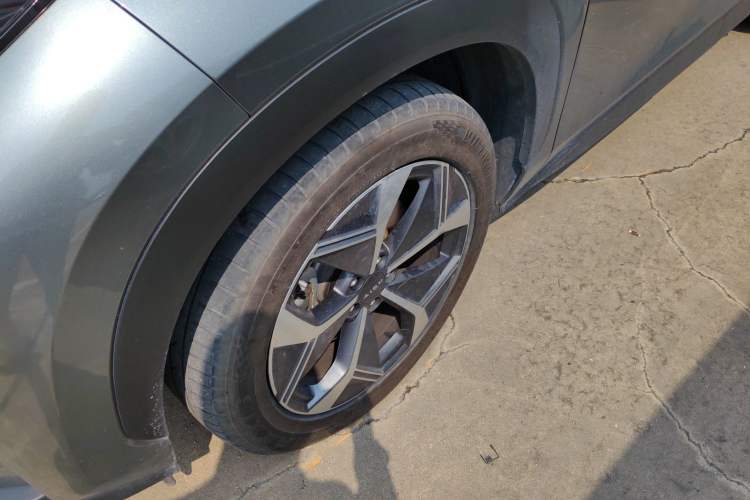 Used AION V 2021 Evolution Edition 70 Intelligent Leading Edition Left Front Wheel Hub