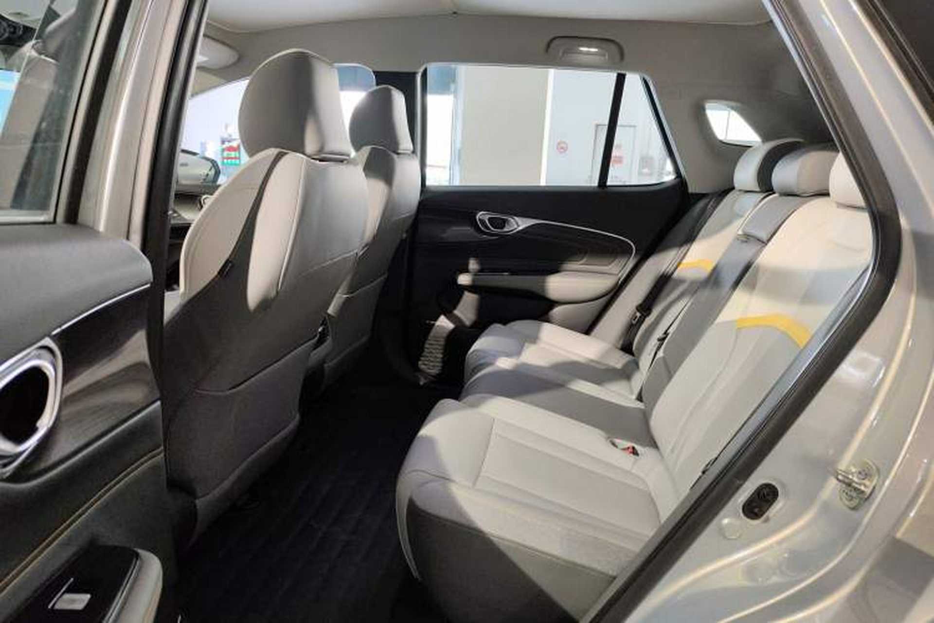 Used AION V 2021 Plus 80 Smart Technology Edition Ternary Lithium Left Rear Seat