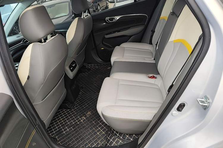 Used AION V 2021 Plus 80 Pilot Intelligent Driving Edition Ternary Lithium Left Rear Seat
