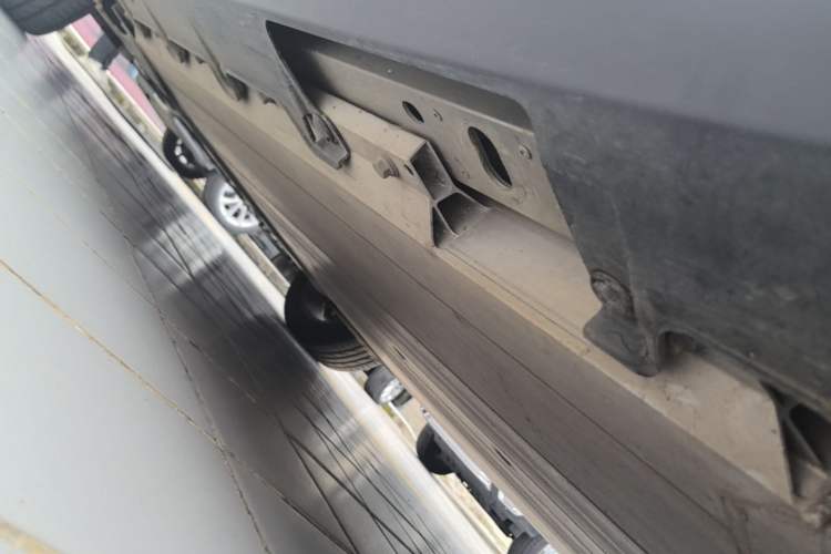 Used AION V 2021 Plus 80 Smart Technology Edition Ternary Lithium Left Side Sill