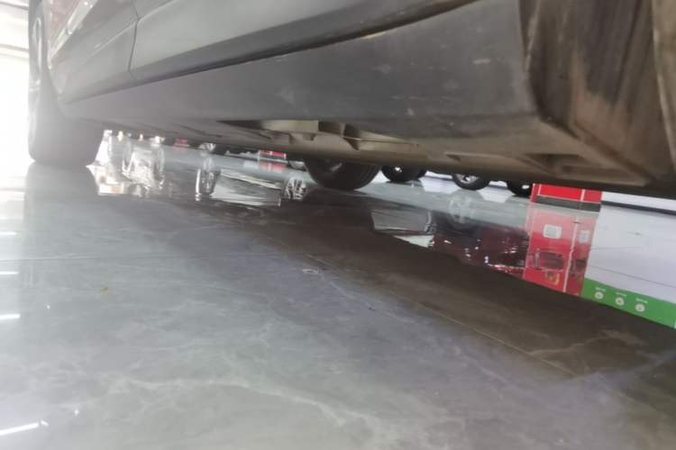 Used AION V 2021 Plus 80 Smart Technology Edition Ternary Lithium Left Side Sill