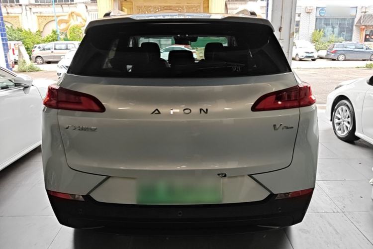 Used AION V 2021 Plus 70 Super Fast Charging Version Ternary Lithium Rear