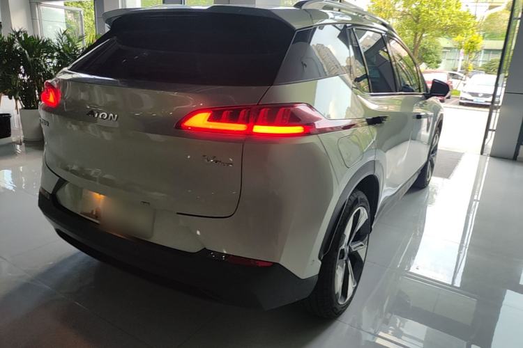 Used AION V 2021 Plus 80 Pilot Intelligent Driving Edition Ternary Lithium Rear Right 45 Deg