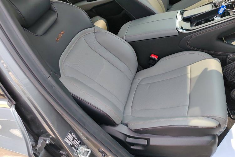 Used AION V 2021 Evolution Edition 70 Intelligent Leading Edition Right Front Seat