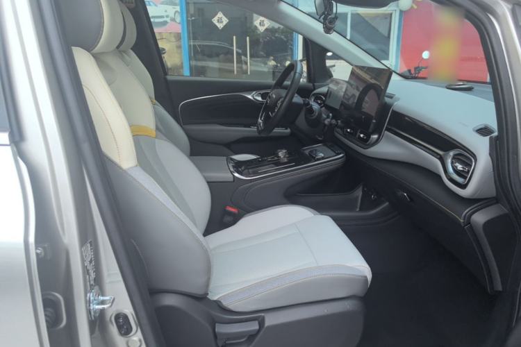 Used AION V 2021 Plus 80 Smart Technology Edition Ternary Lithium Right Front Seat