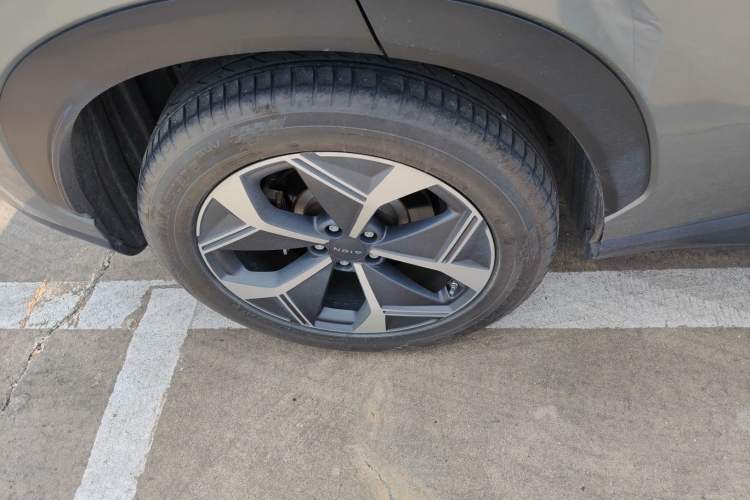 Used AION V 2021 Evolution Edition 70 Intelligent Leading Edition Right Rear Wheel Hub