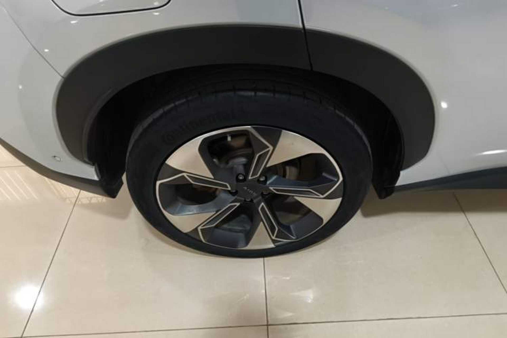 Used AION V 2021 Plus 80 Smart Technology Edition Ternary Lithium Right Rear Wheel Hub