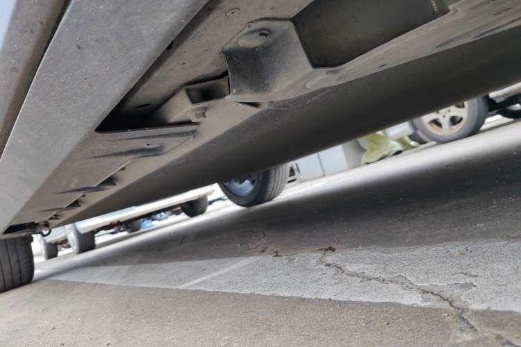 Used AION V 2021 Evolution Edition 70 Intelligent Leading Edition Right Side Sill