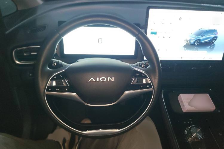 Used AION V 2021 Plus 70 Smart Edition Lithium Iron Phosphate Steering Wheel