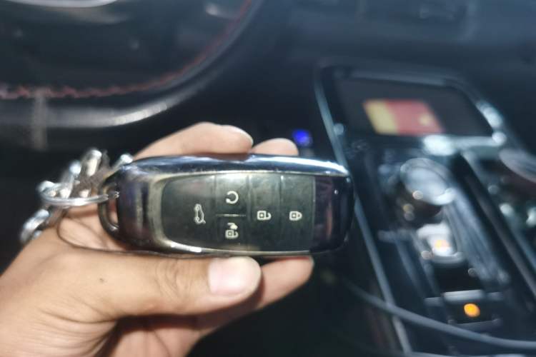 Used AION V 2021 Plus 70 Smart Edition Lithium Iron Phosphate Vehicle Key
