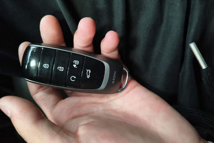 Used AION V 2021 Plus 70 Smart Technology Edition Lithium Iron Phosphate Vehicle Key