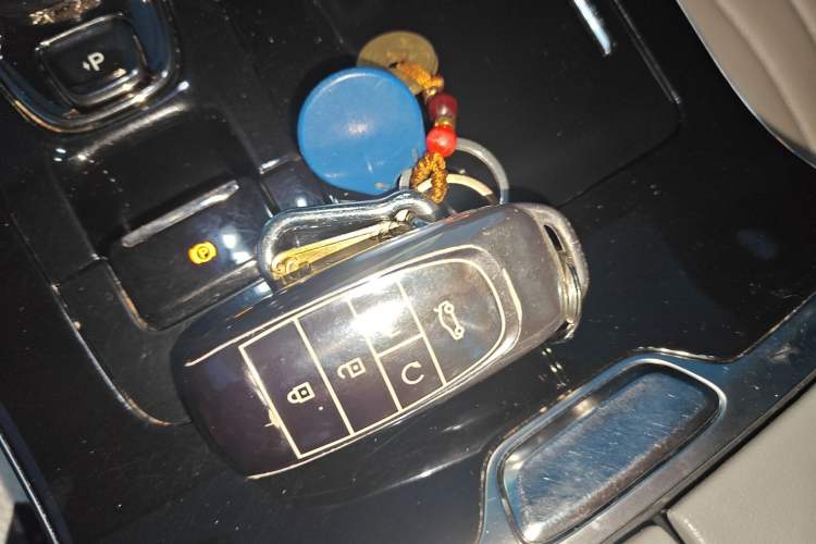 Used AION V 2021 Plus 80 Smart Technology Edition Ternary Lithium Vehicle Key