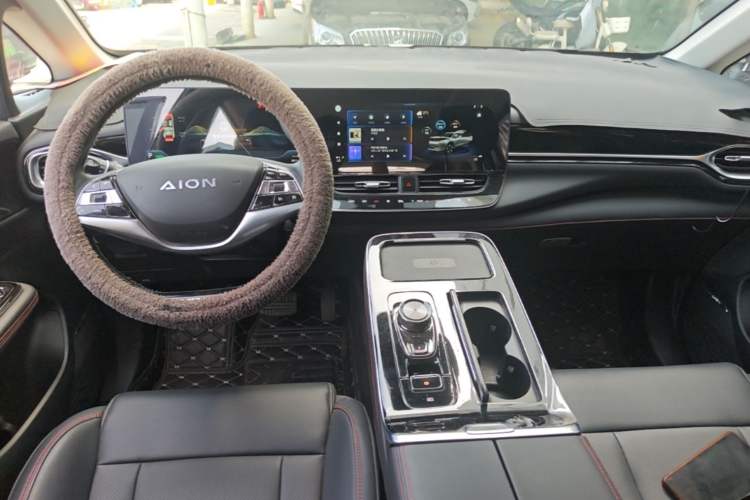 Used AION V 2021 Evolution Edition 70 Intelligent Leading Edition Center Console