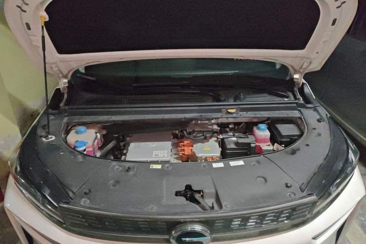 Used AION V 2021 Evolutionary Version 80 Intelligent Enjoyment Technology Edition Engine Bay