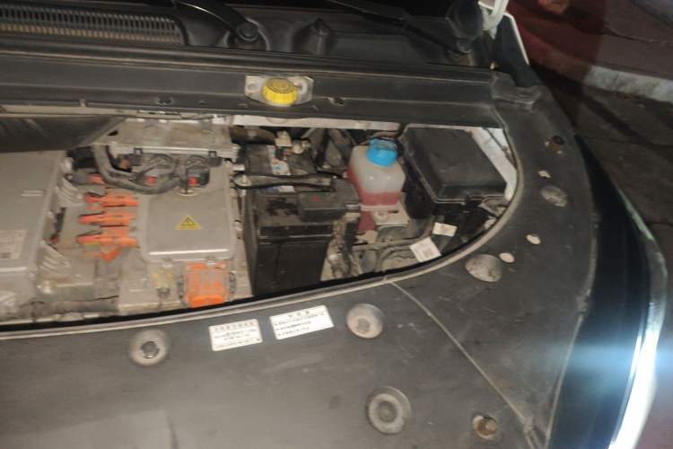 Used AION V 2021 Evolution Edition 70 Intelligent Leading Edition Engine Bay Left
