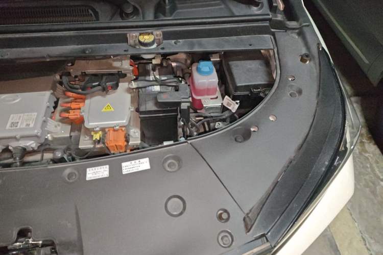 Used AION V 2021 Evolutionary Version 80 Intelligent Enjoyment Technology Edition Engine Bay Left
