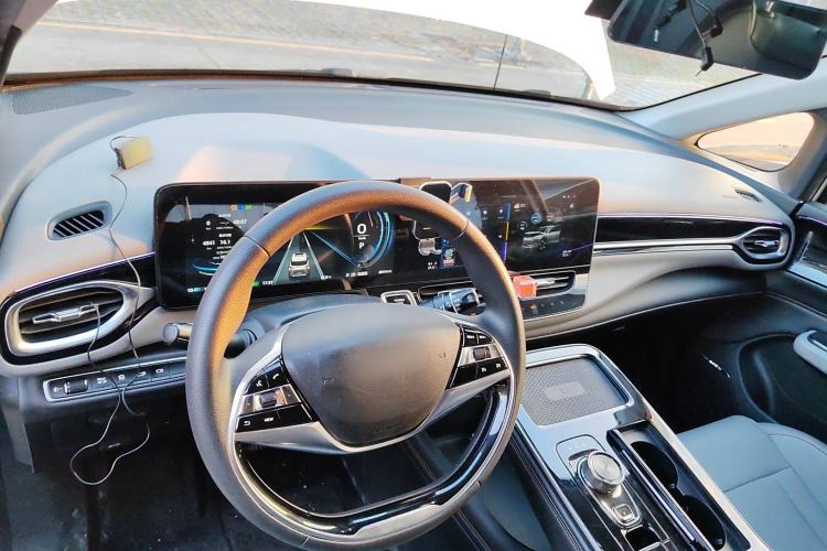 Used AION V 2021 Evolution Edition 70 Intelligent Leading Edition Interior 2
