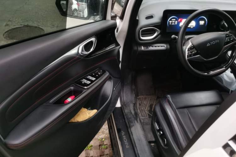 Used AION V 2021 Evolution Edition 70 Intelligent Leading Edition Interior 3