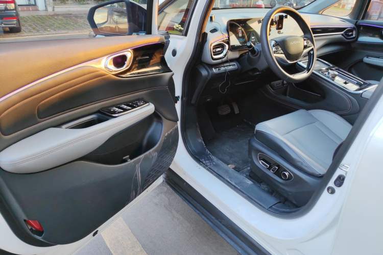 Used AION V 2021 Evolution Edition 70 Intelligent Leading Edition Interior 3