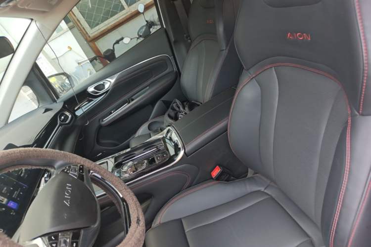 Used AION V 2021 Evolution Edition 70 Intelligent Leading Edition Left Front Seat