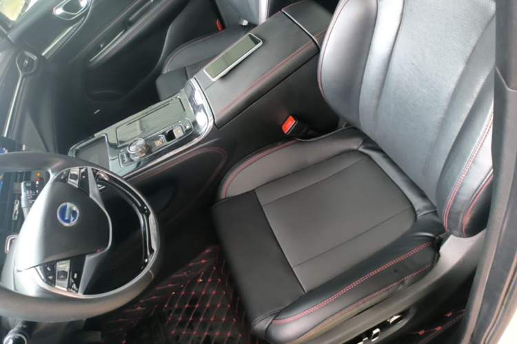 Used AION V 2021 Evolution Edition 70 Intelligent Leading Edition Left Front Seat