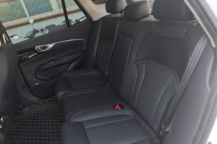 Used AION V 2021 Evolution Edition 70 Intelligent Leading Edition Left Rear Seat
