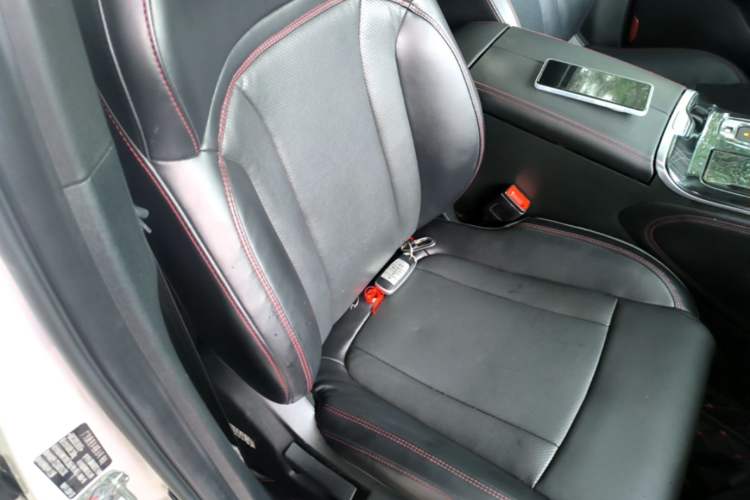 Used AION V 2021 Evolution Edition 70 Intelligent Leading Edition Right Front Seat