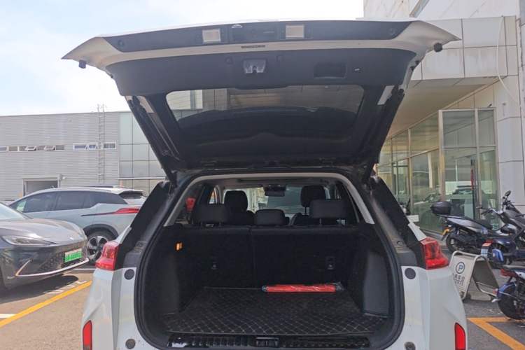 Used AION V 2021 Evolution Edition 70 Intelligent Leading Edition Trunk