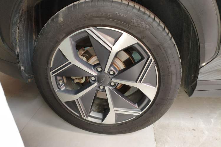 Used AION V 2022 Plus 70 Smart Edition Ternary Lithium Exterior 5
