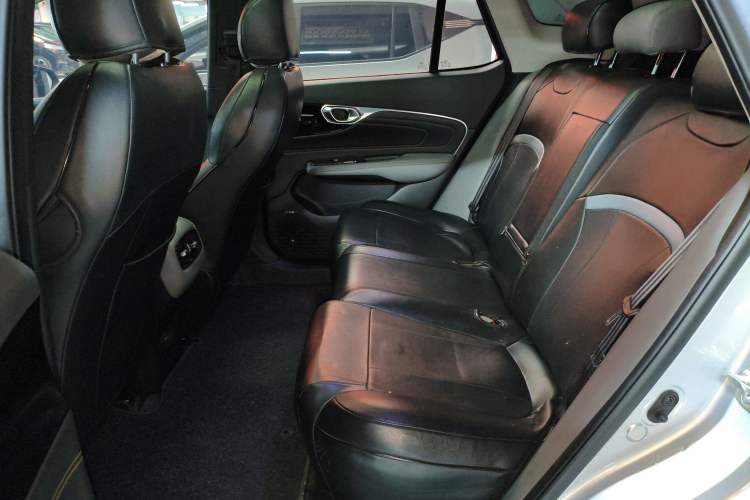Used AION V 2022 Plus 70 Smart Edition Ternary Lithium Left Rear Seat