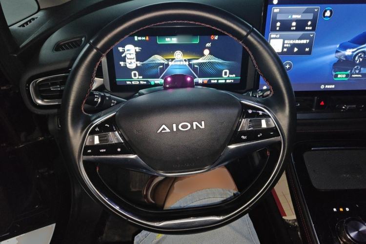 Used AION V 2022 Plus 70 Smart Technology Edition Ternary Lithium Steering Wheel