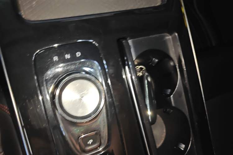 Used AION V 2022 Plus 70 Smart Edition Ternary Lithium Vehicle Key