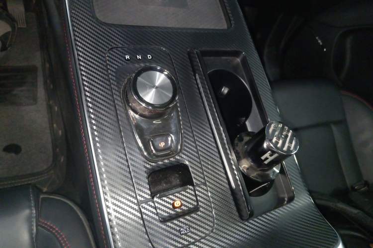 Used AION V 2022 Plus 80 Executive Edition Ternary Lithium Gear Lever