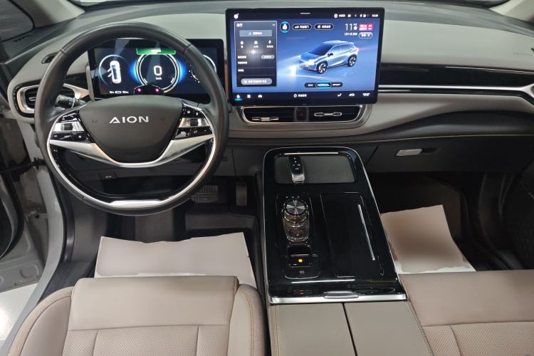 Used AION V 2022 Plus 70 Smart Technology Edition Ternary Lithium Interior 2