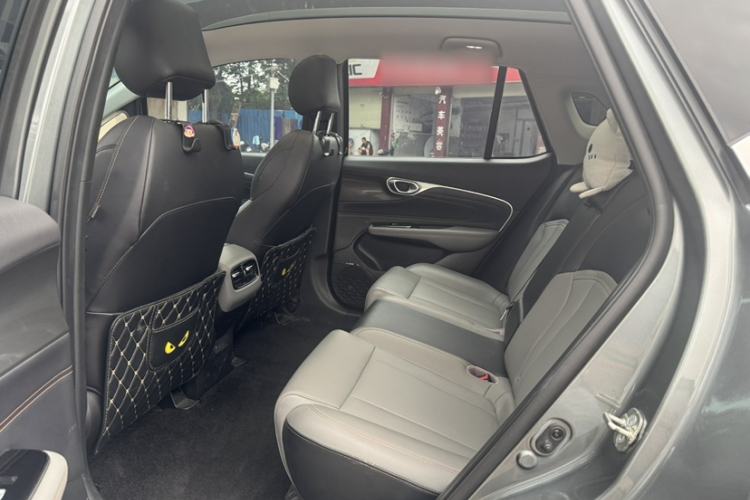 Used AION V 2022 Plus 80 Leader Edition Ternary Lithium Interior 3