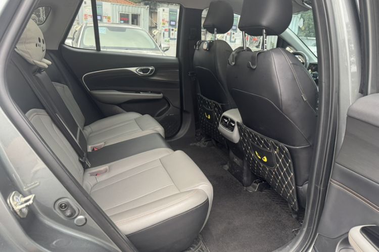 Used AION V 2022 Plus 80 Leader Edition Ternary Lithium Interior 4