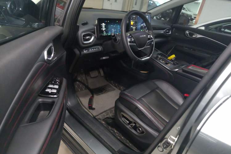 Used AION V 2022 Plus 80 Executive Edition Ternary Lithium Left Front Seat