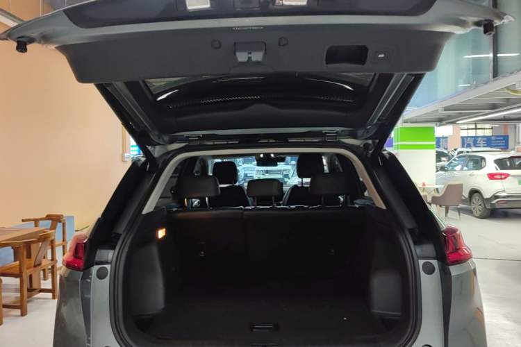 Used AION V 2022 Plus 70 Smart Edition Ternary Lithium Trunk