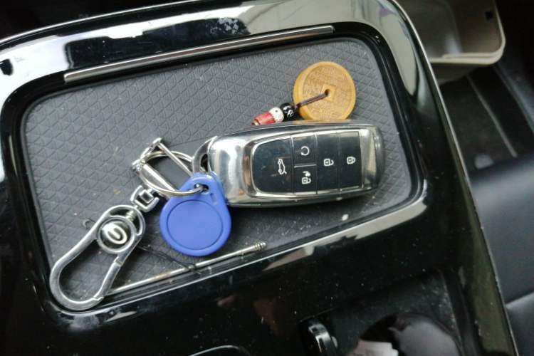 Used AION V 2022 Plus 70 Smart Edition Ternary Lithium Vehicle Key